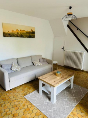 Maison proche de la Cité avec jardin